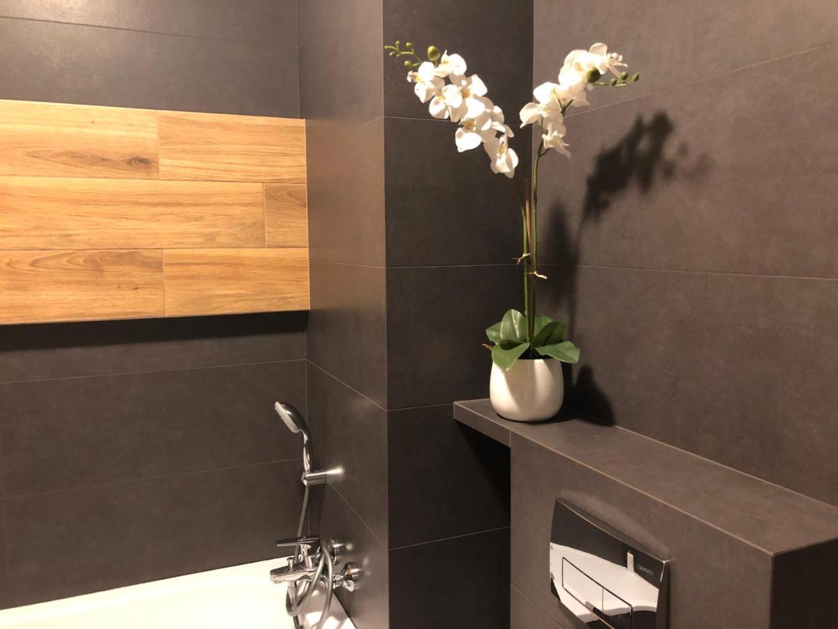 Apartament Chopina Ломянкі Екстер'єр фото